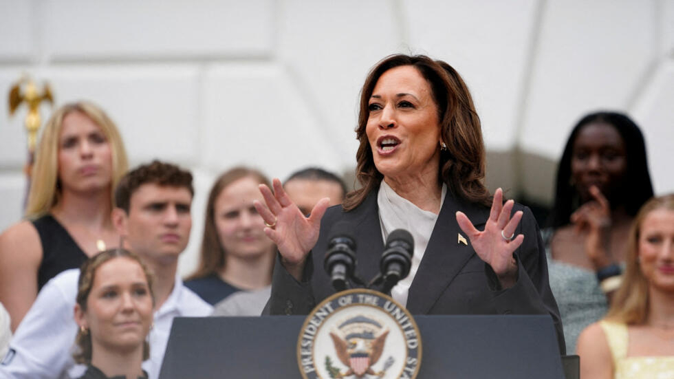 w980-p16x9-2024-07-22T211406Z_1664504980_RC2G09AGQ5UG_RTRMADP_3_USA-ELECTION-HARRIS-HOLLYWOOD